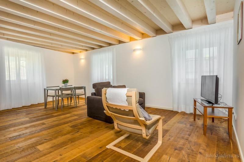 Appartement Palazzo Chimelli à Pergine Valsugana Extérieur photo